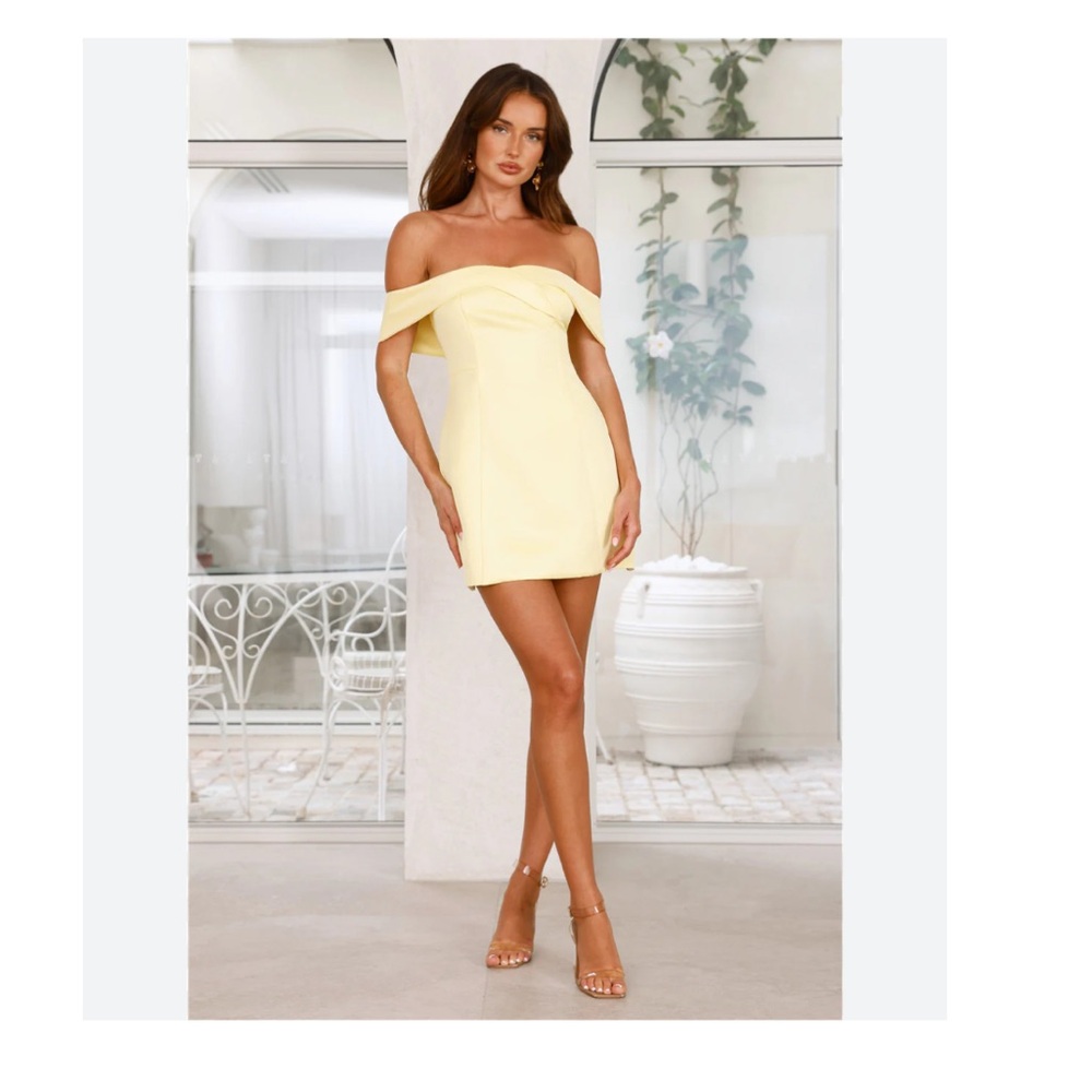 NWT Hello Molly Scenes Like This Off Shoulder Mini Dress Yellow Sz 4